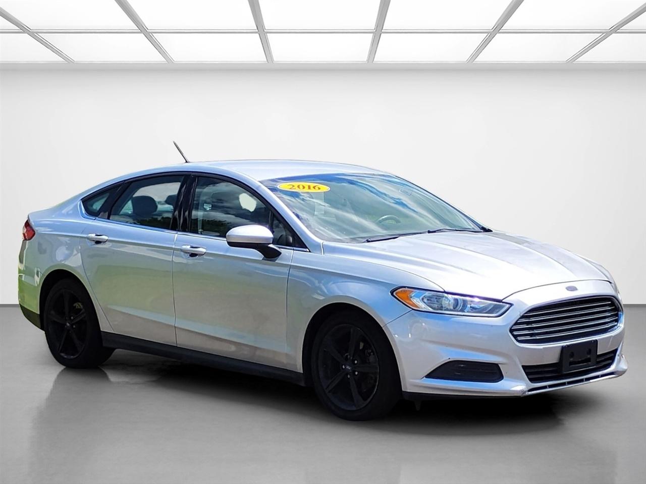 Ford Fusion 4dr Sdn S FWD 2016