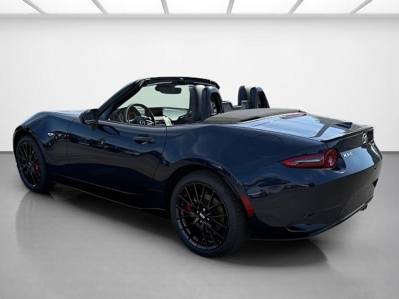 Mazda MX-5 Miata Club Manual 2026