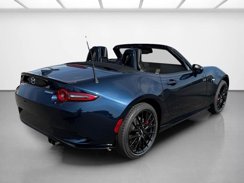 Mazda MX-5 Miata Club Manual 2026