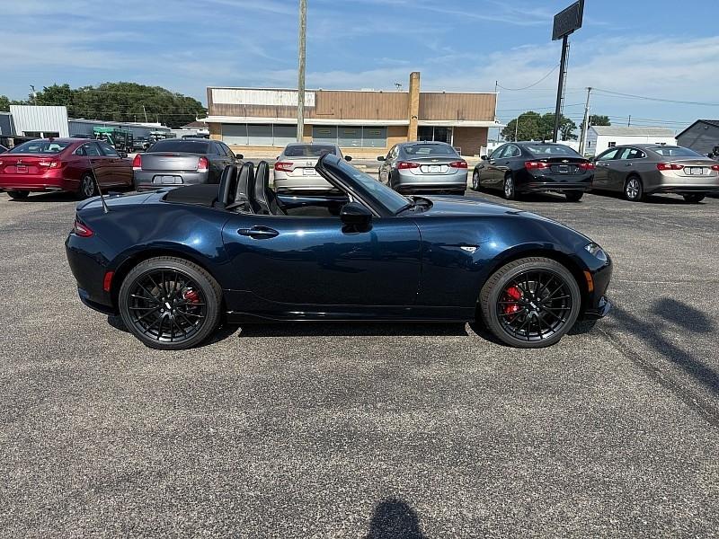Mazda MX-5 Miata Club Manual 2026