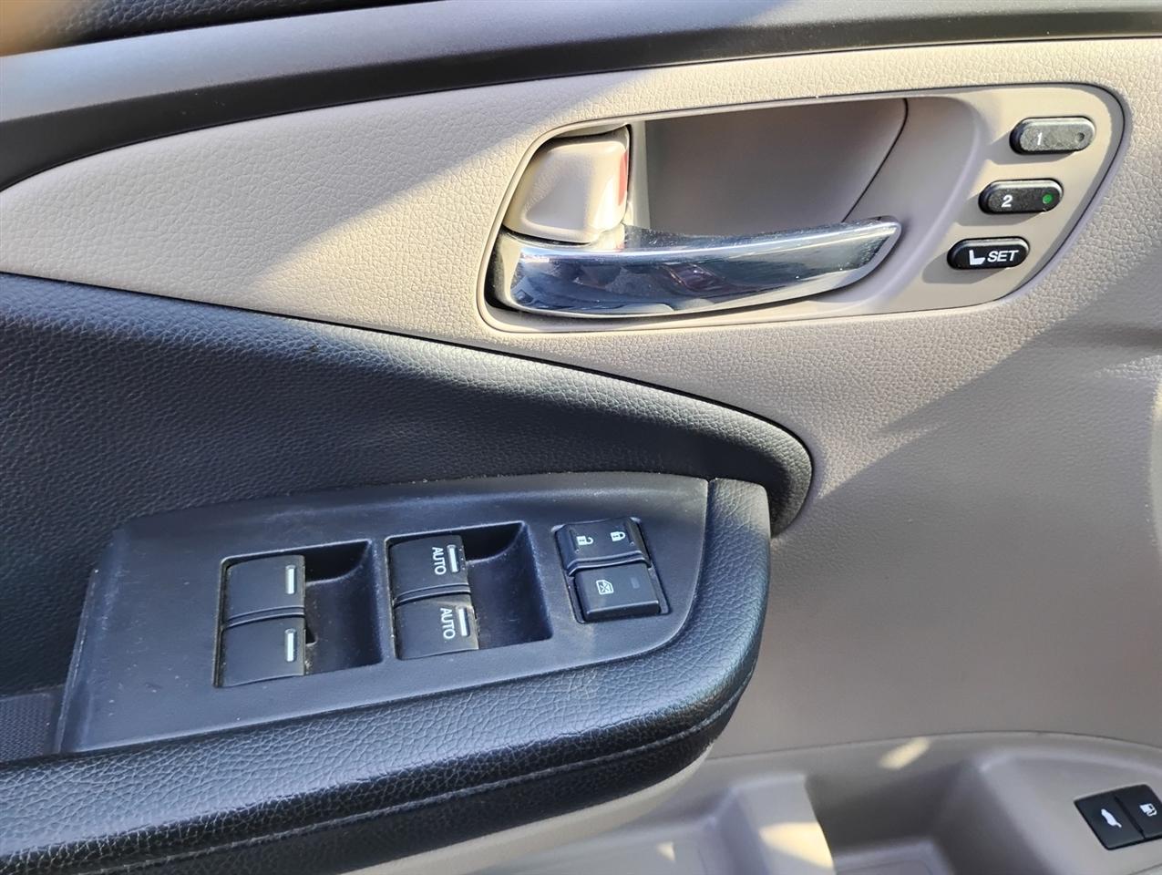 Honda Pilot EX-L w/Navi & RES AWD 2019