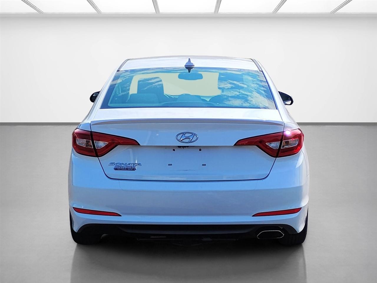 Hyundai Sonata 4dr Sdn 2.4L SE 2016