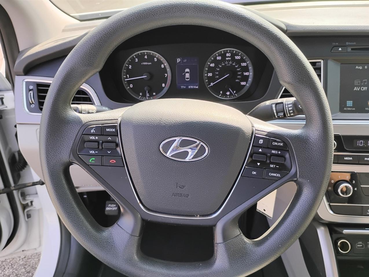 Hyundai Sonata 4dr Sdn 2.4L SE 2016