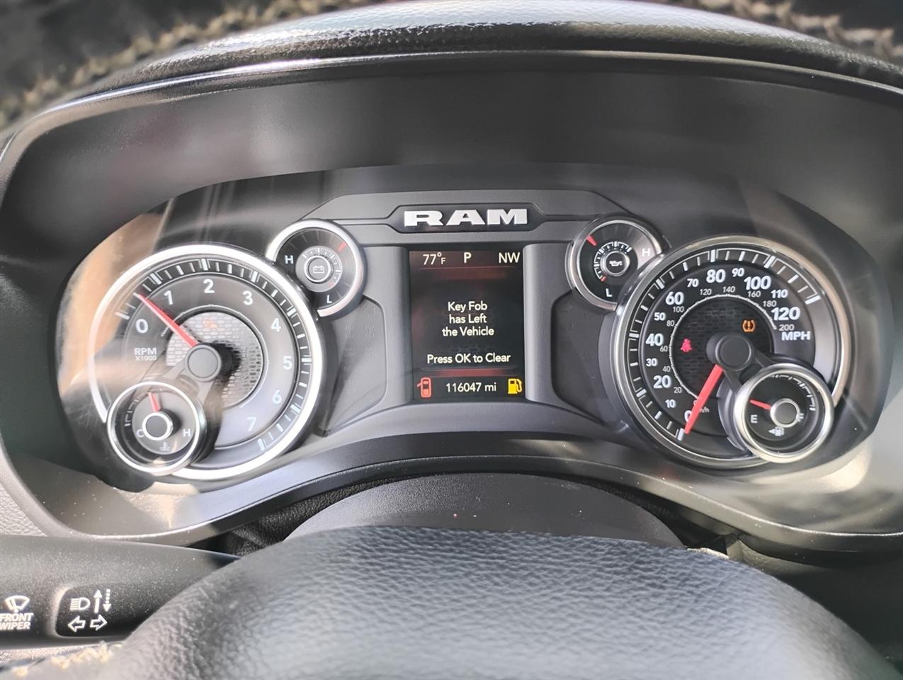 RAM 1500 Big Horn/Lone Star 4x4 Crew Cab 5'7" Box 2019