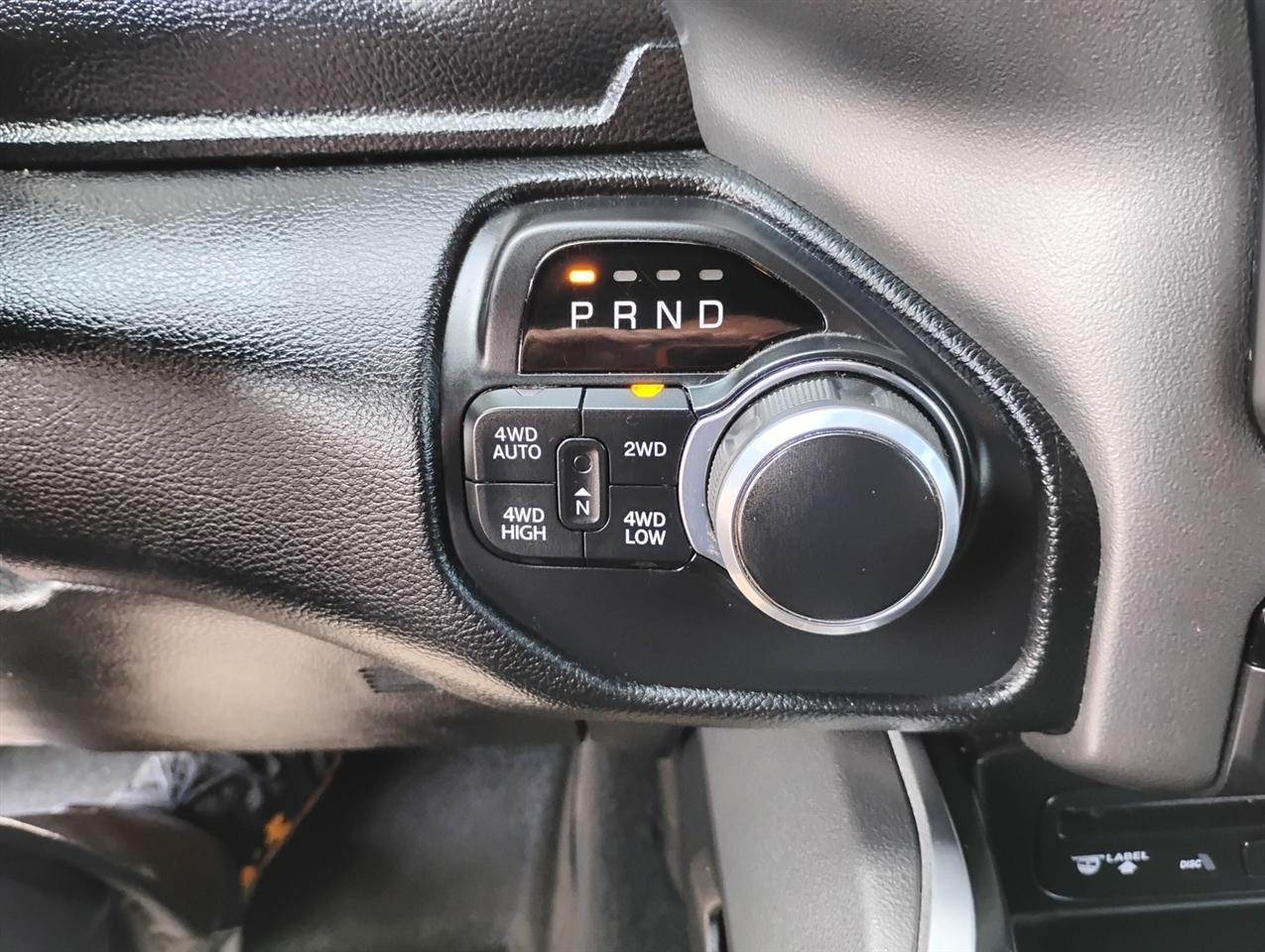 RAM 1500 Big Horn/Lone Star 4x4 Crew Cab 5'7" Box 2019