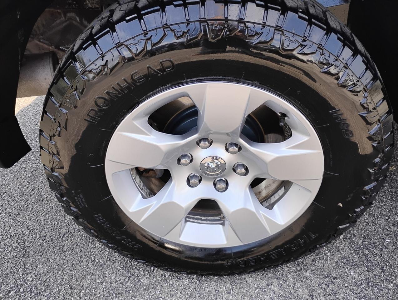 RAM 1500 Big Horn/Lone Star 4x4 Crew Cab 5'7" Box 2019