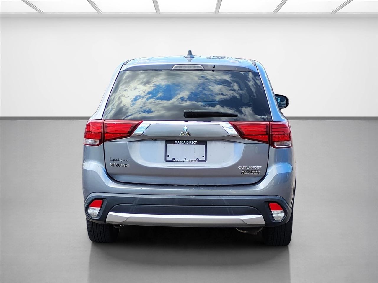 Mitsubishi Outlander ES S-AWC 2017