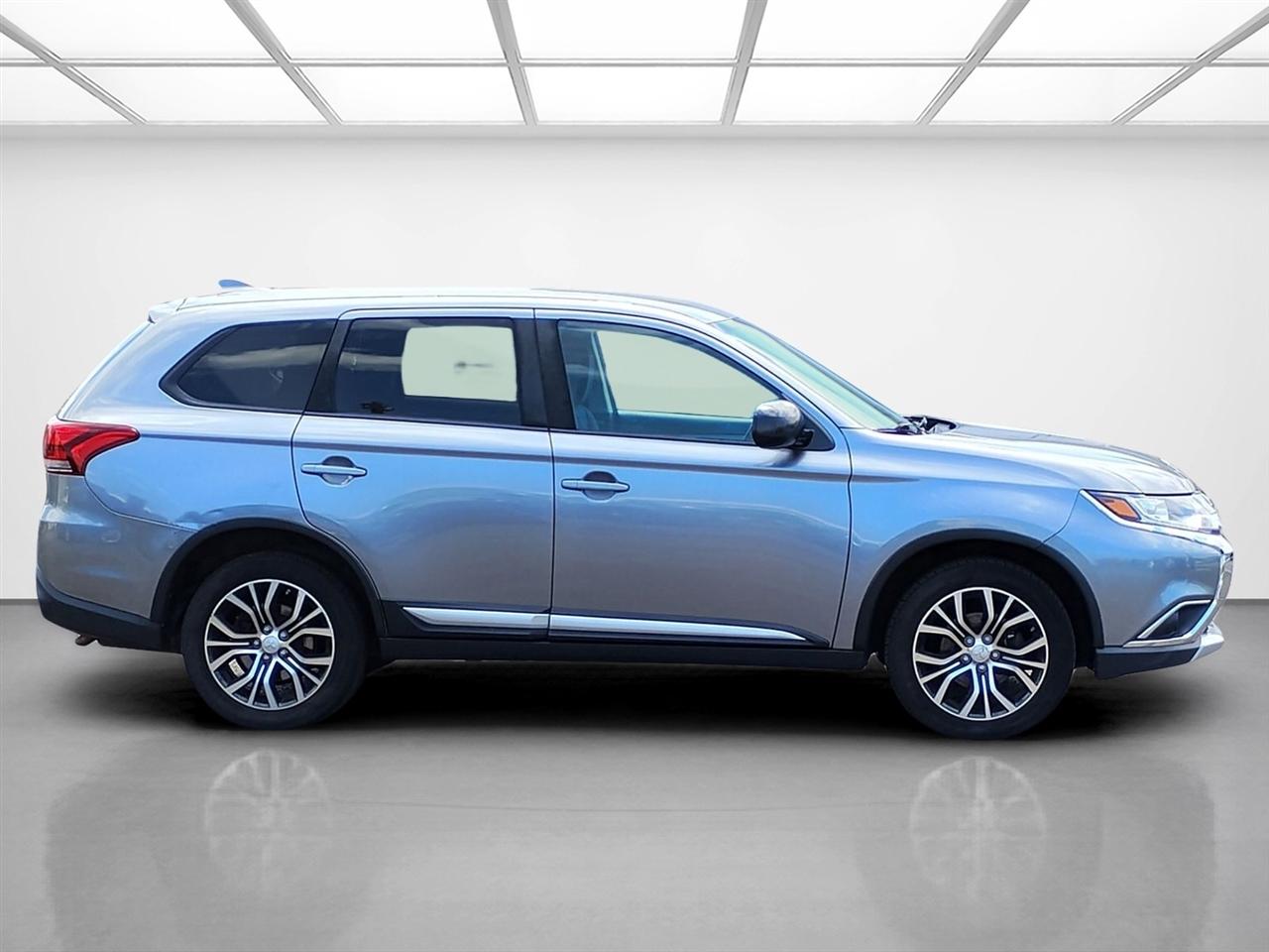 Mitsubishi Outlander ES S-AWC 2017
