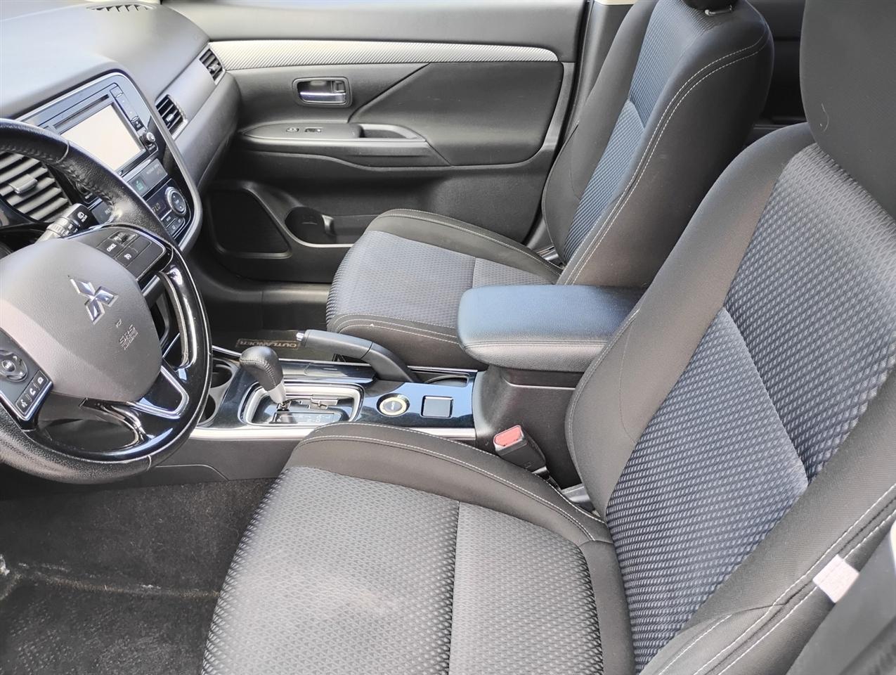 Mitsubishi Outlander ES S-AWC 2017