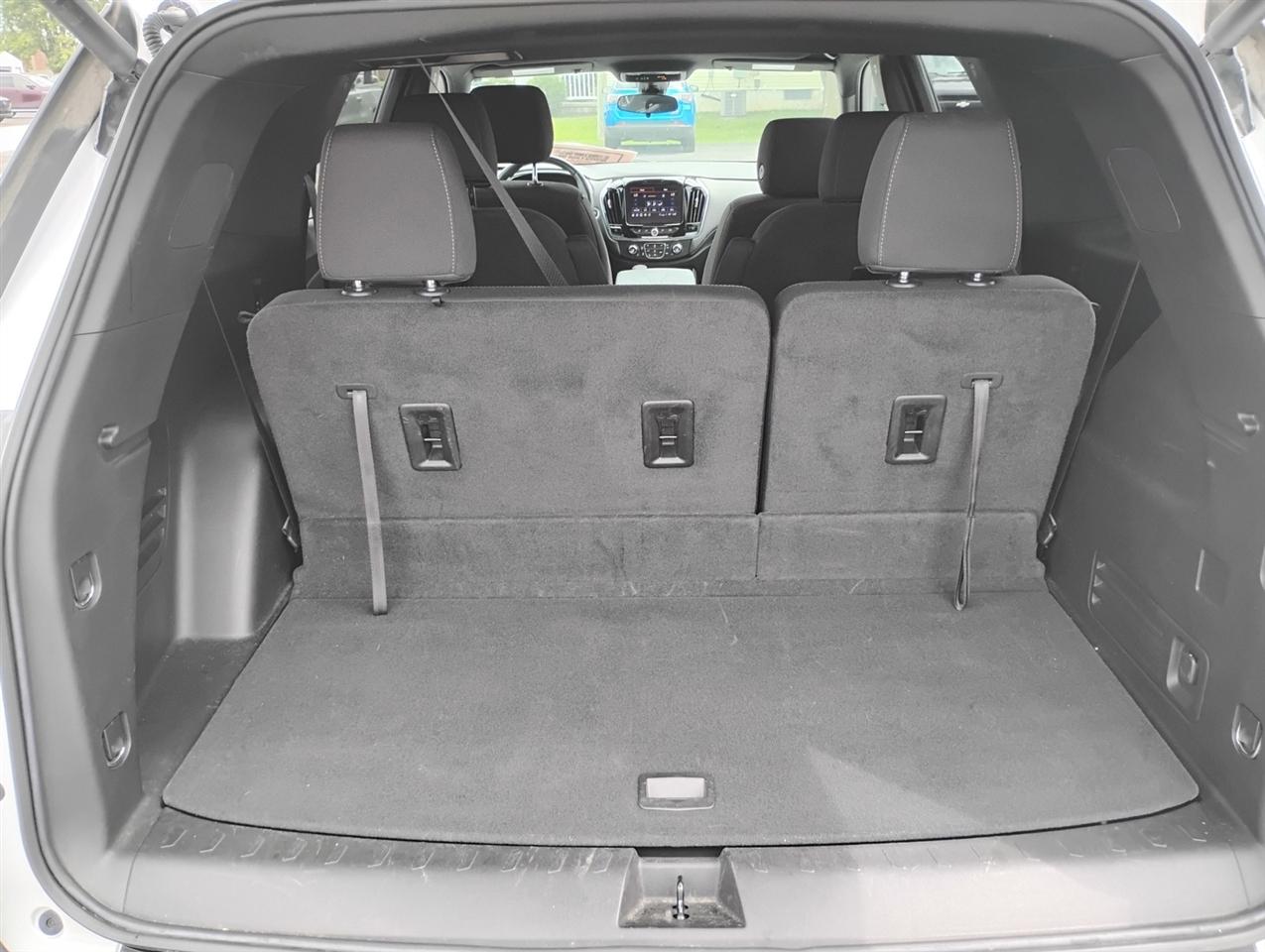 Chevrolet Traverse AWD 4dr LT Cloth w/1LT 2023