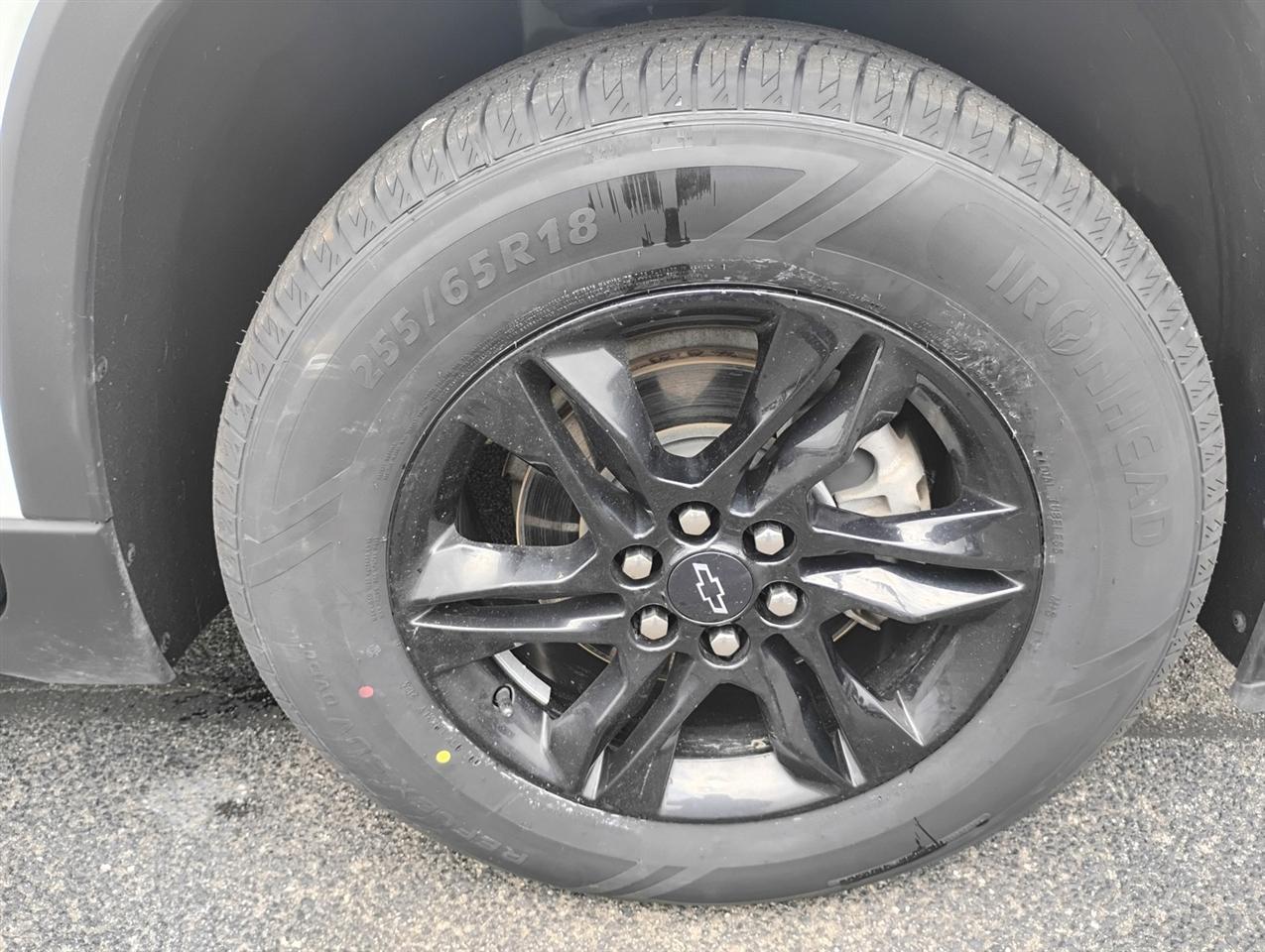 Chevrolet Traverse AWD 4dr LT Cloth w/1LT 2023