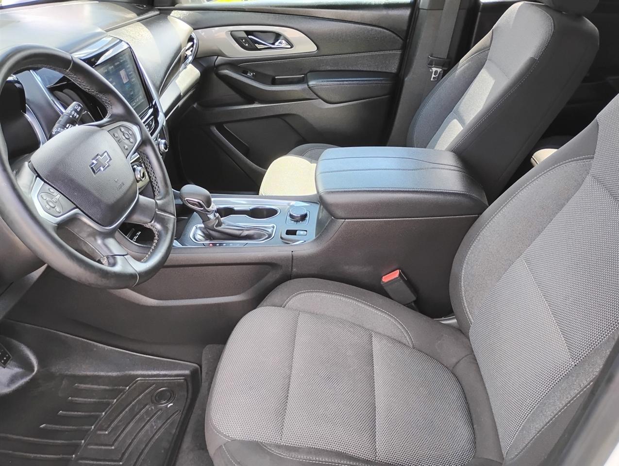 Chevrolet Traverse AWD 4dr LT Cloth w/1LT 2023