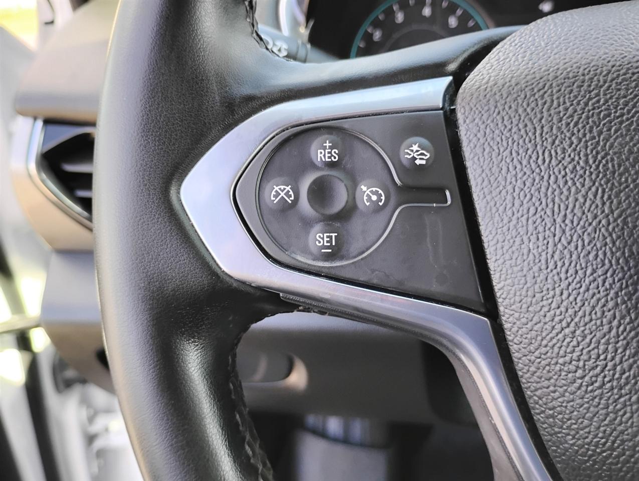 Chevrolet Traverse AWD 4dr LT Cloth w/1LT 2023