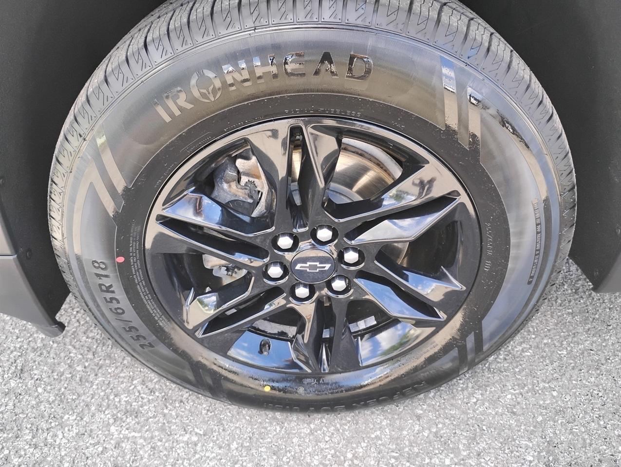 Chevrolet Traverse AWD 4dr LT Cloth w/1LT 2023