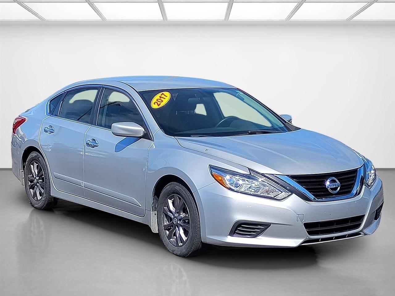Nissan Altima 2.5 S Sedan 2017