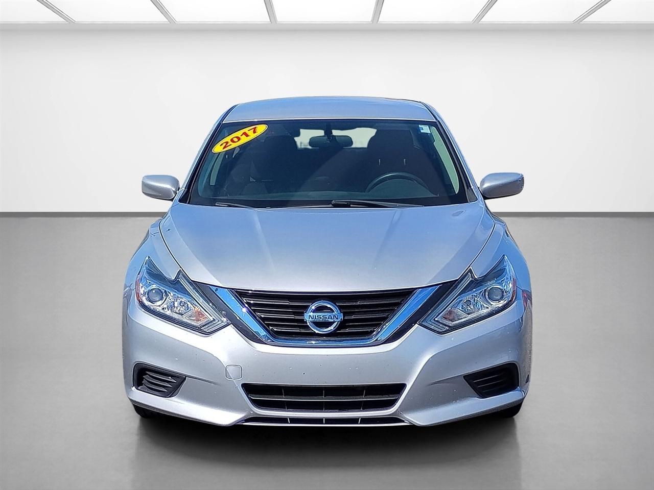 Nissan Altima 2.5 S Sedan 2017