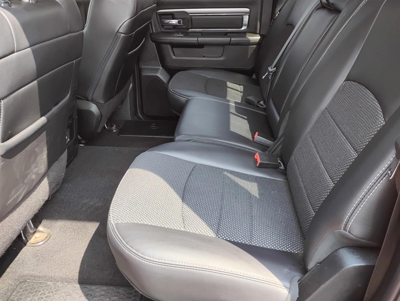 RAM 1500 Night 4x4 Crew Cab 5'7" Box *Ltd Avail* 2018