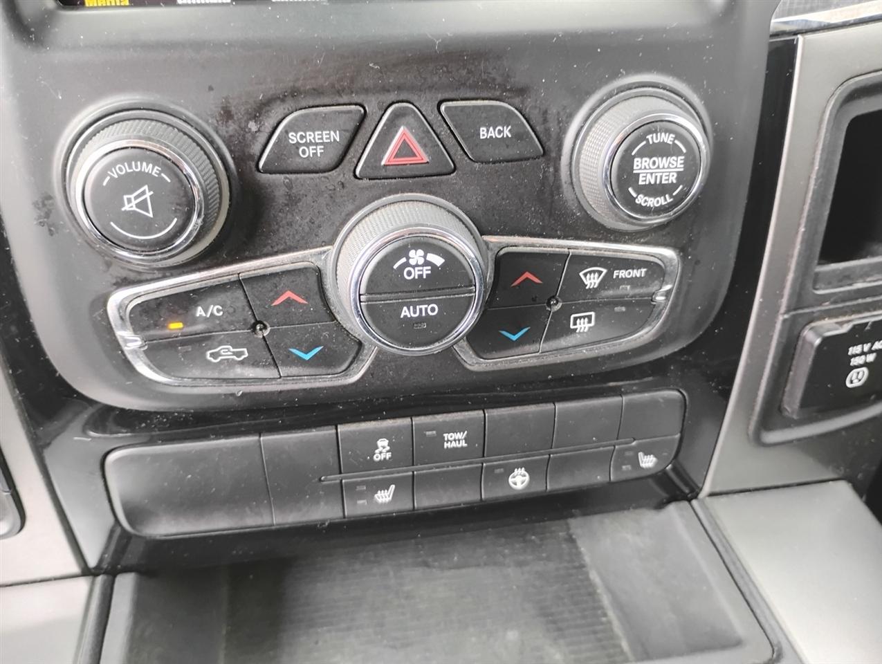 RAM 1500 Night 4x4 Crew Cab 5'7" Box *Ltd Avail* 2018