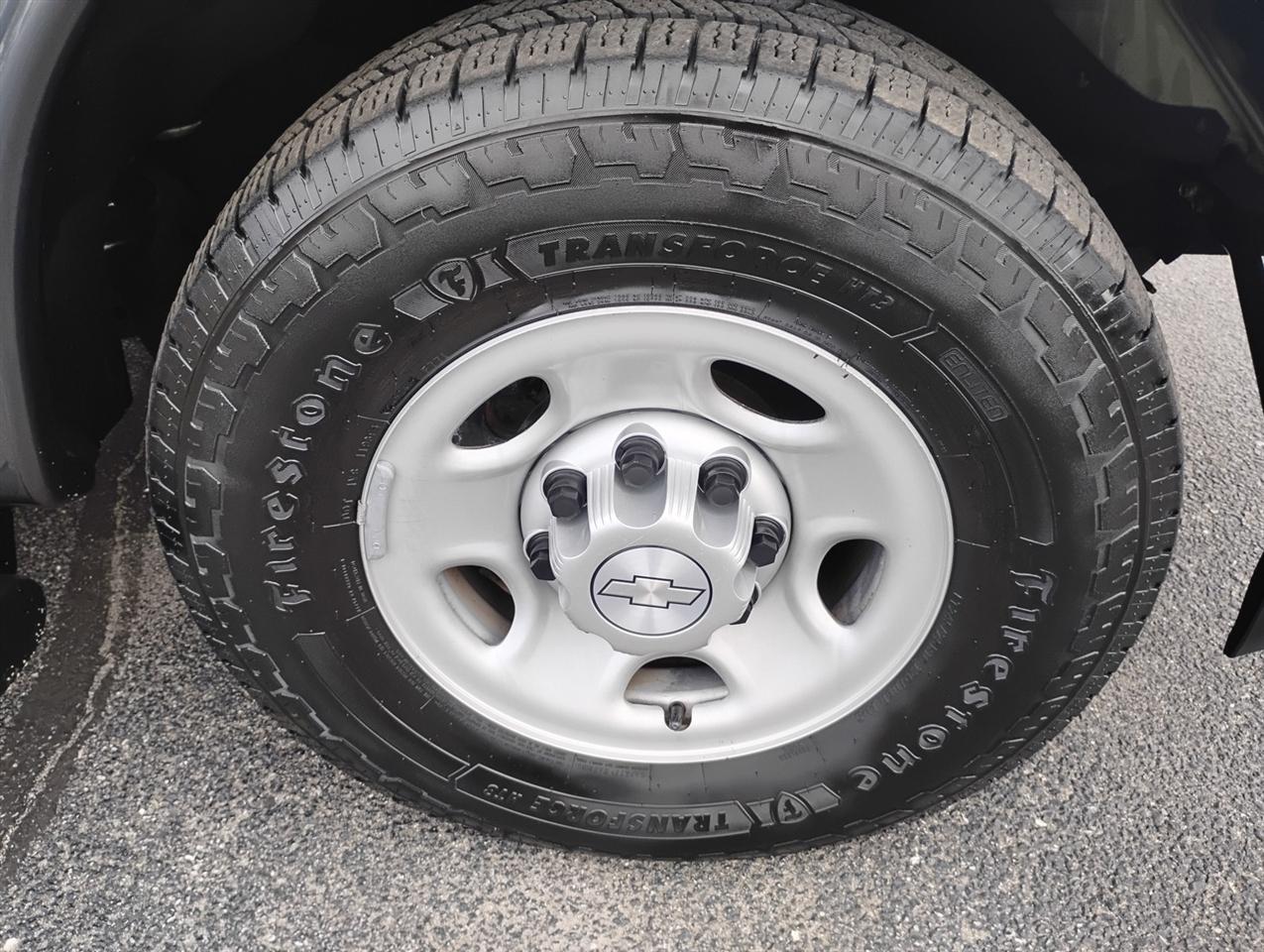Chevrolet Express Passenger RWD 3500 135" LS w/1LS 2017