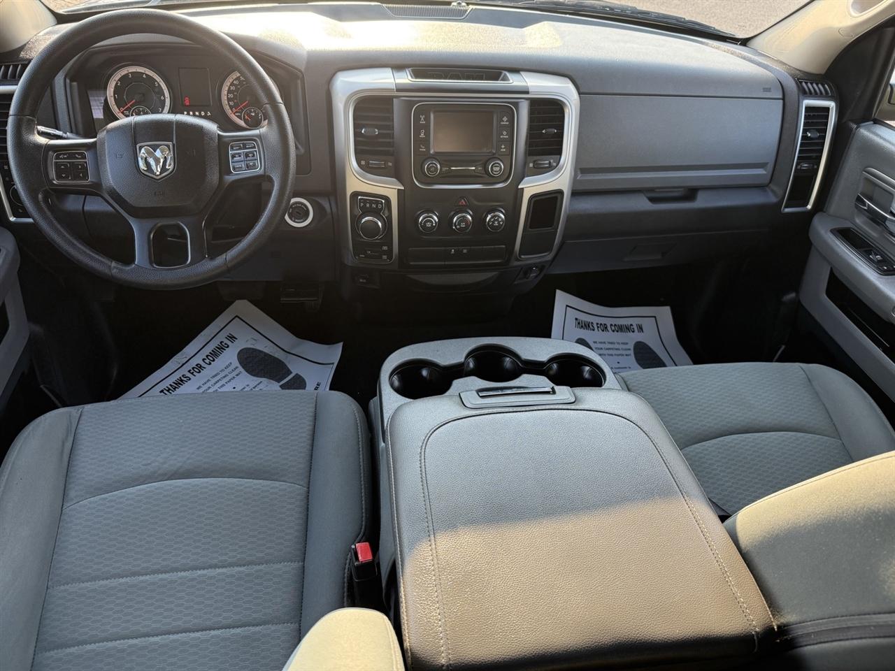 RAM 1500 SLT 4x4 Quad Cab 6'4" Box 2017