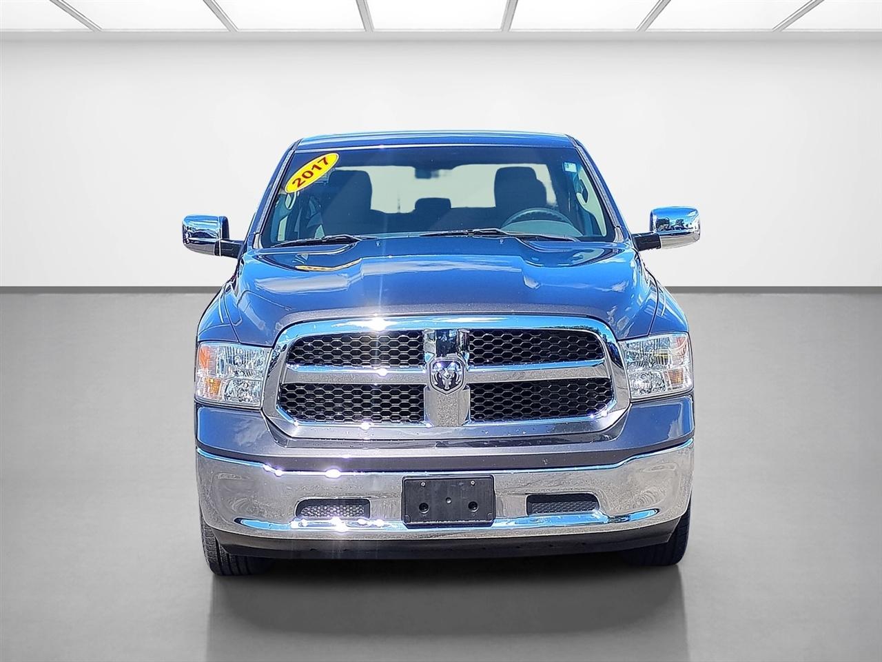 RAM 1500 SLT 4x4 Quad Cab 6'4" Box 2017