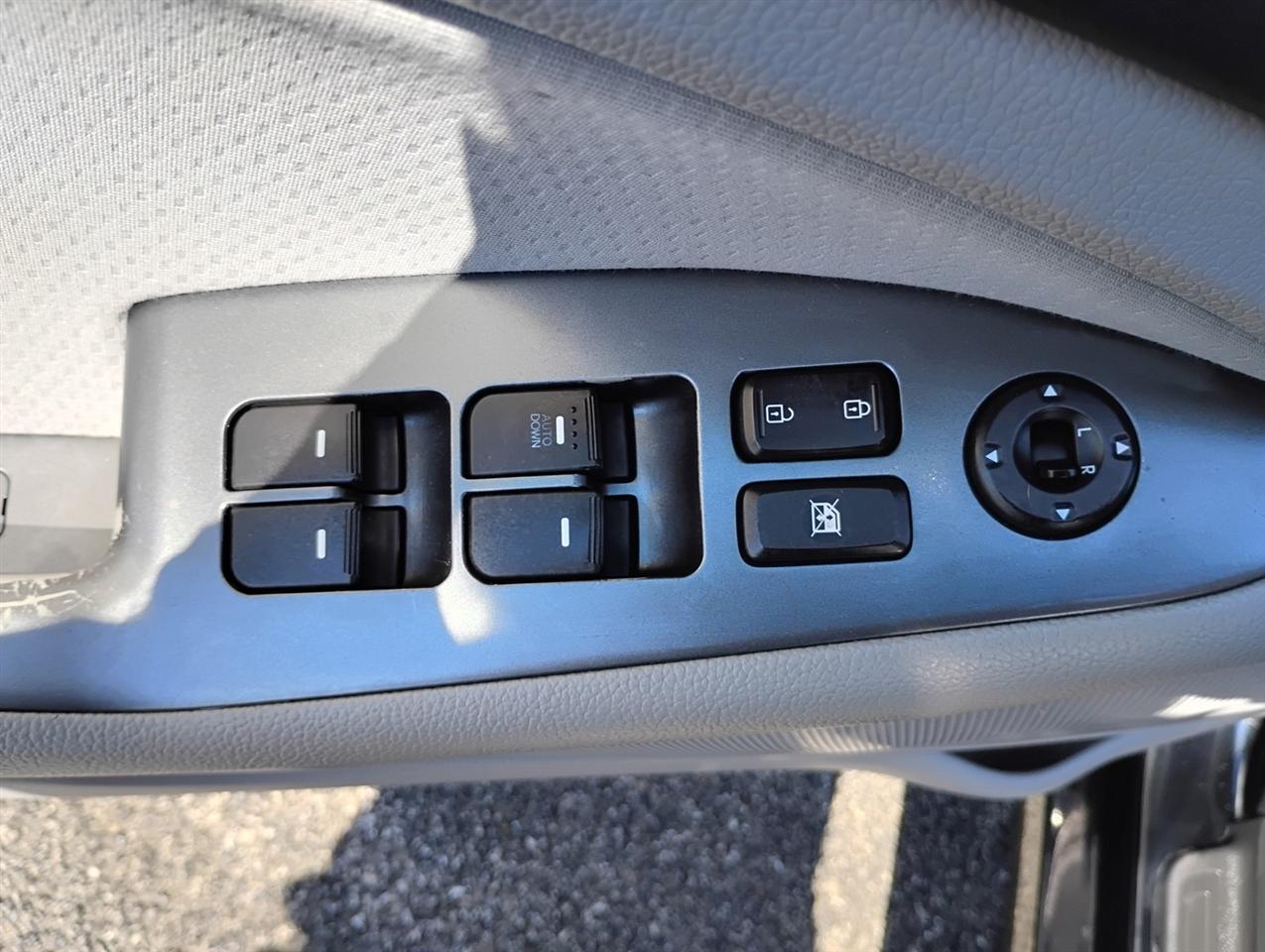 Kia Optima 4dr Sdn LX 2013