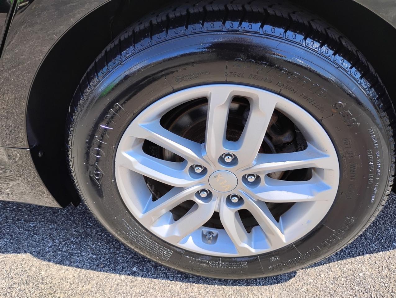 Kia Optima 4dr Sdn LX 2013