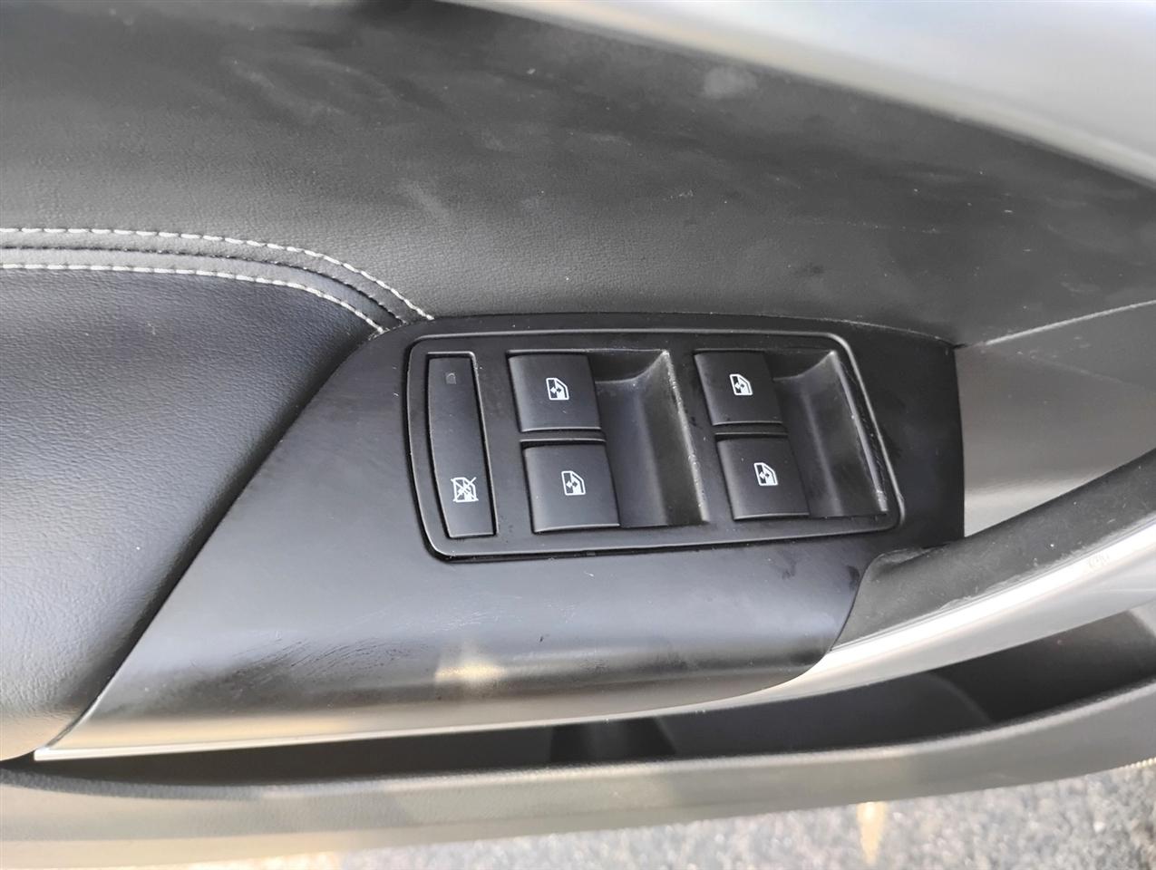 Buick Regal 4dr Sdn Premium I FWD 2015