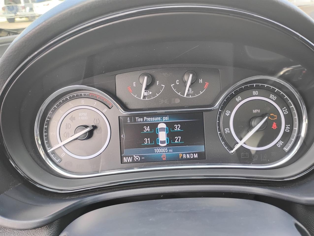 Buick Regal 4dr Sdn Premium I FWD 2015