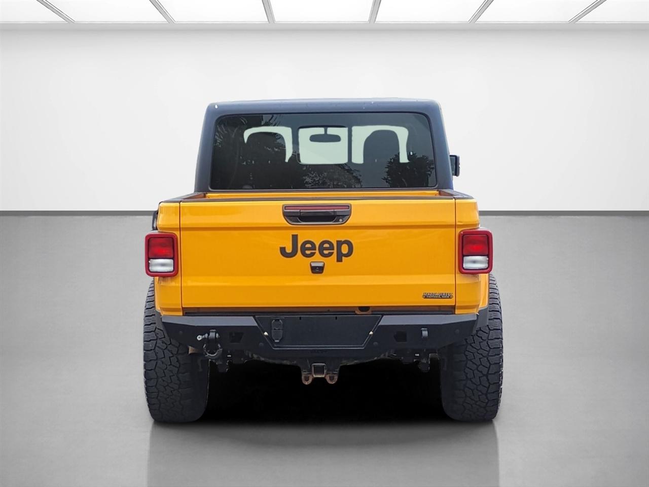 Jeep Gladiator Willys 4x4 2021