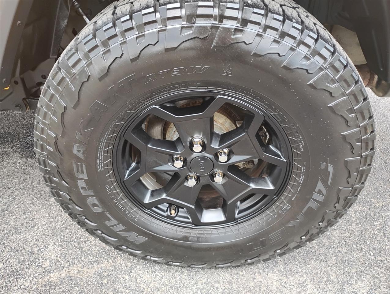 Jeep Gladiator Willys 4x4 2021