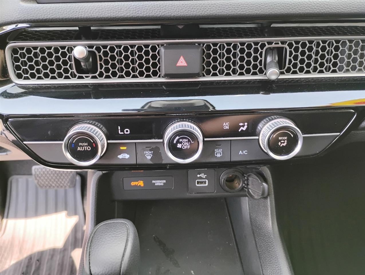 Honda Civic Sedan LX CVT 2024