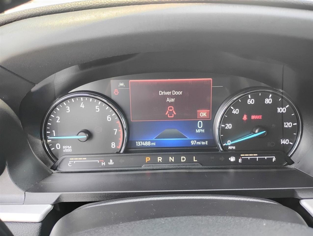 Ford Explorer XLT 4WD 2022