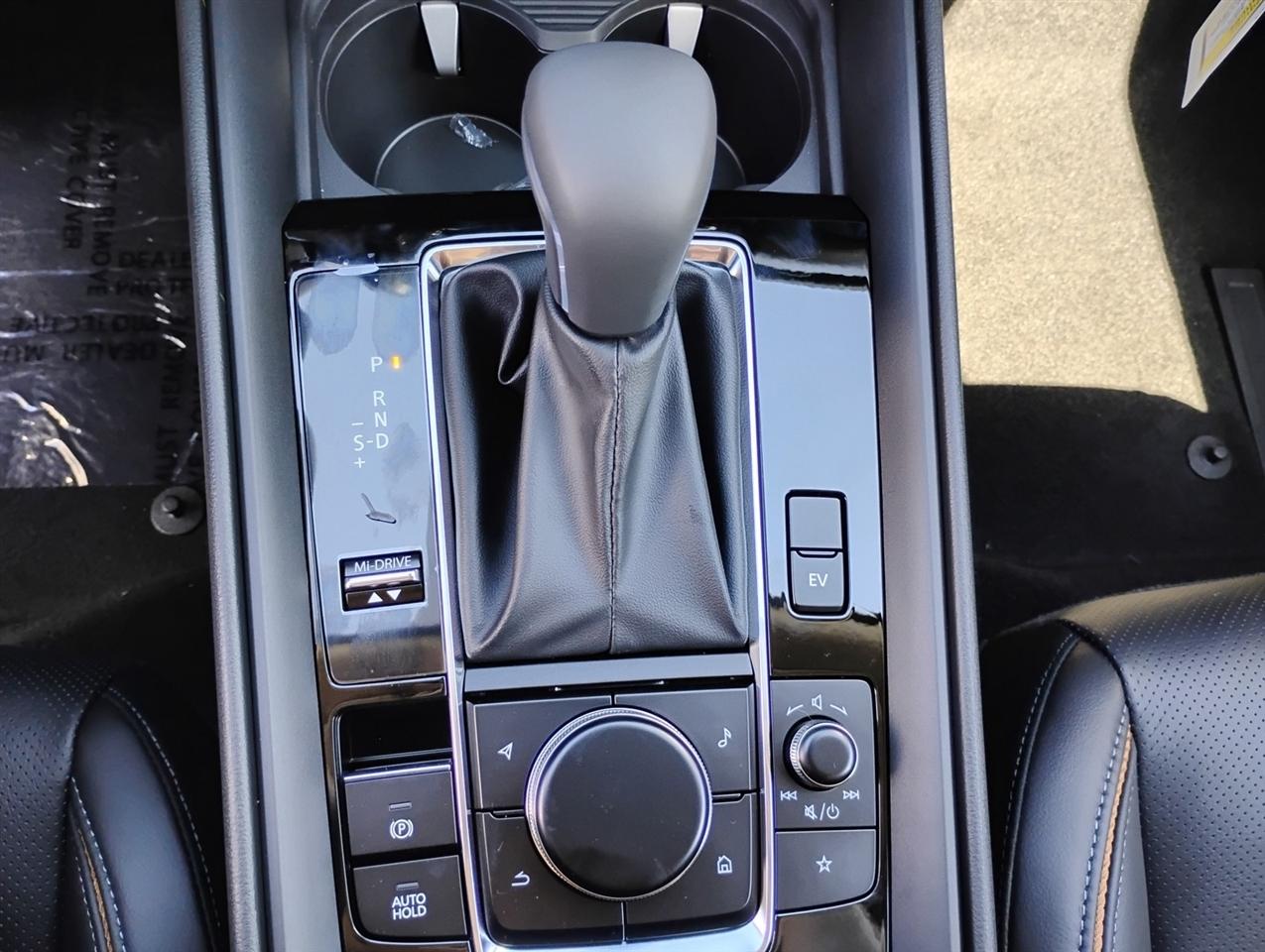 Mazda CX-50 Hybrid Premium Plus AWD 2026