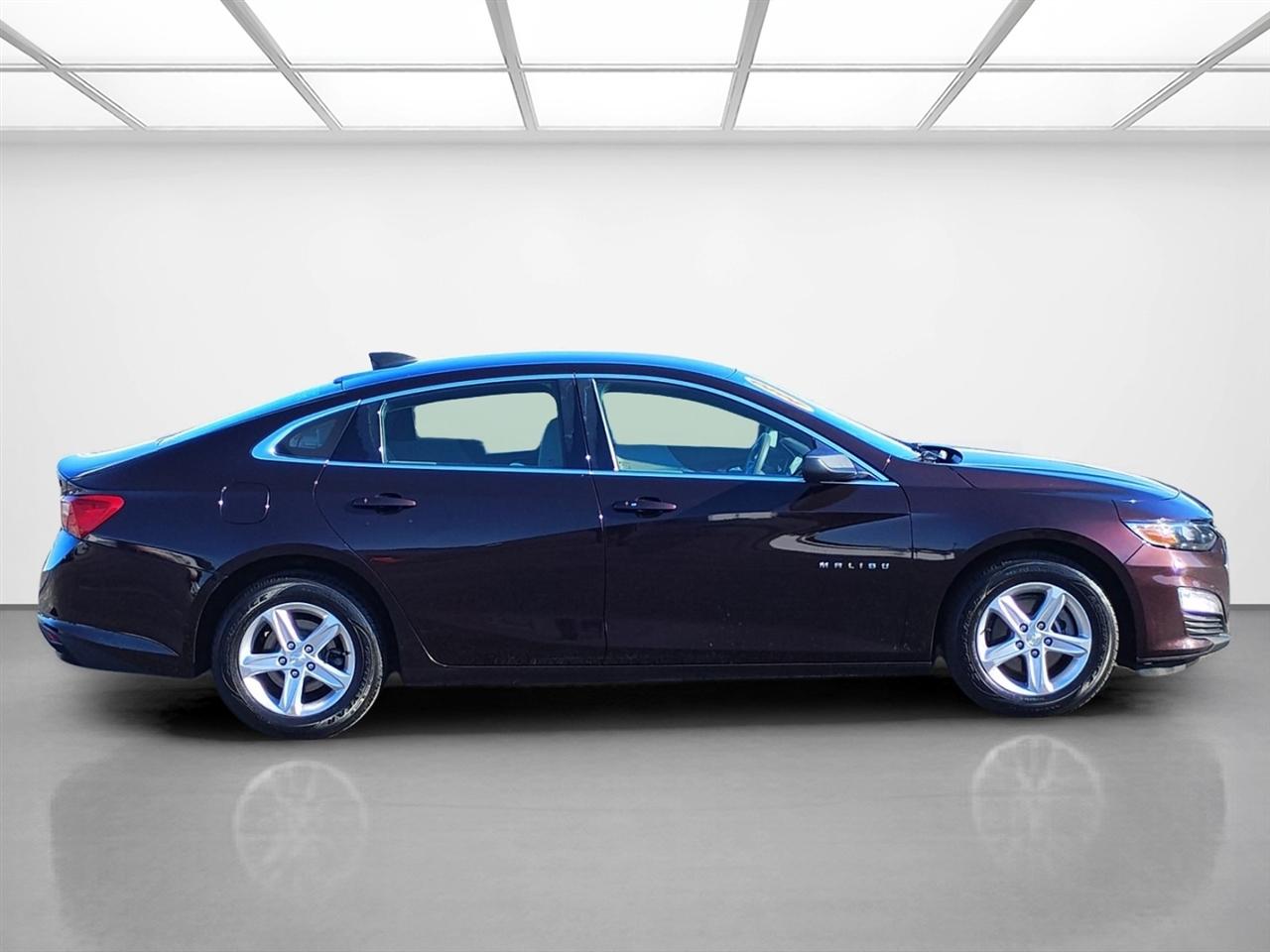 Chevrolet Malibu 4dr Sdn LS w/1FL 2020