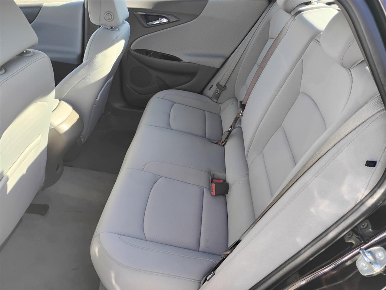 Chevrolet Malibu 4dr Sdn LS w/1FL 2020