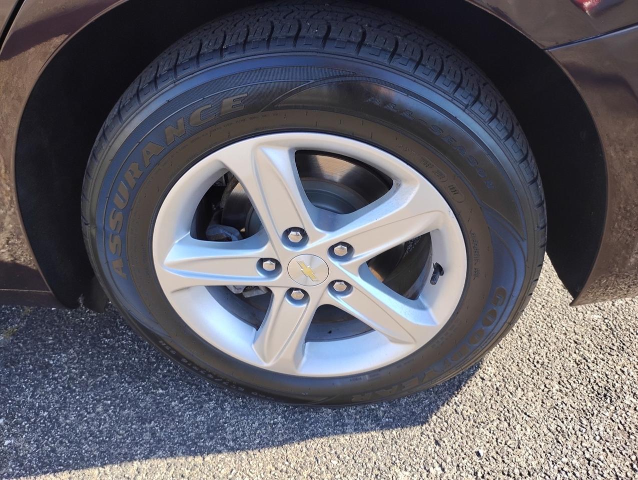 Chevrolet Malibu 4dr Sdn LS w/1FL 2020