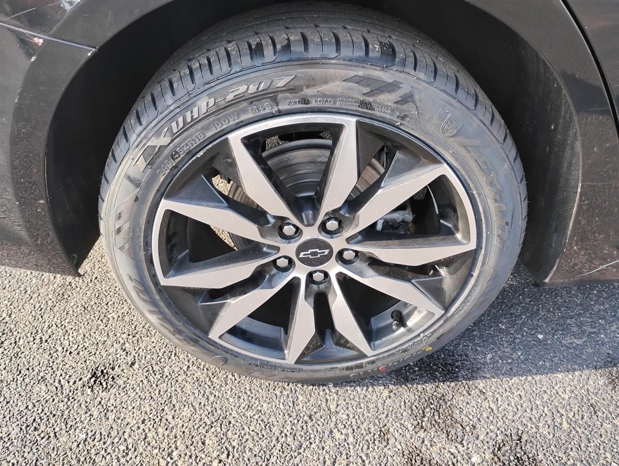 Chevrolet Malibu 4dr Sdn RS 2022