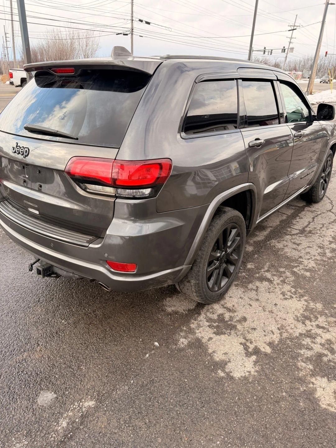 Jeep Grand Cherokee  2017