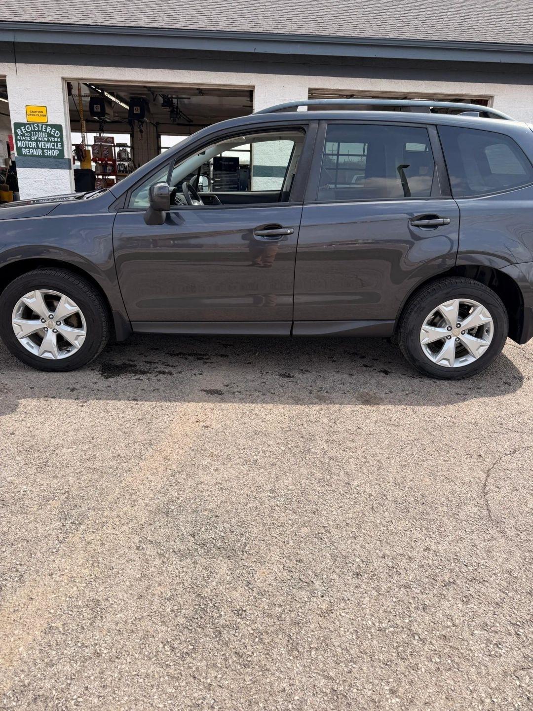 Subaru Forester  2016