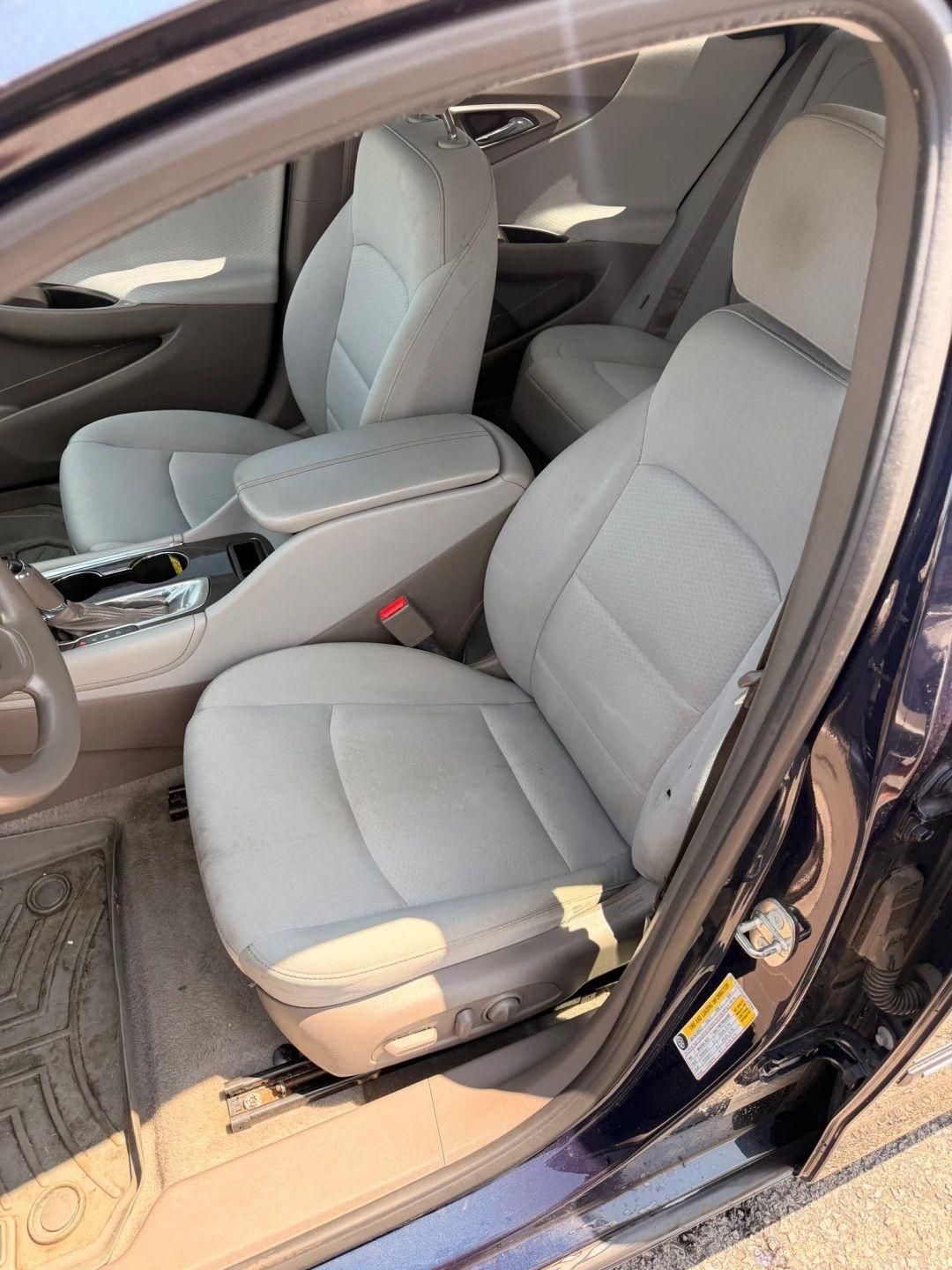 Chevrolet Malibu  2017