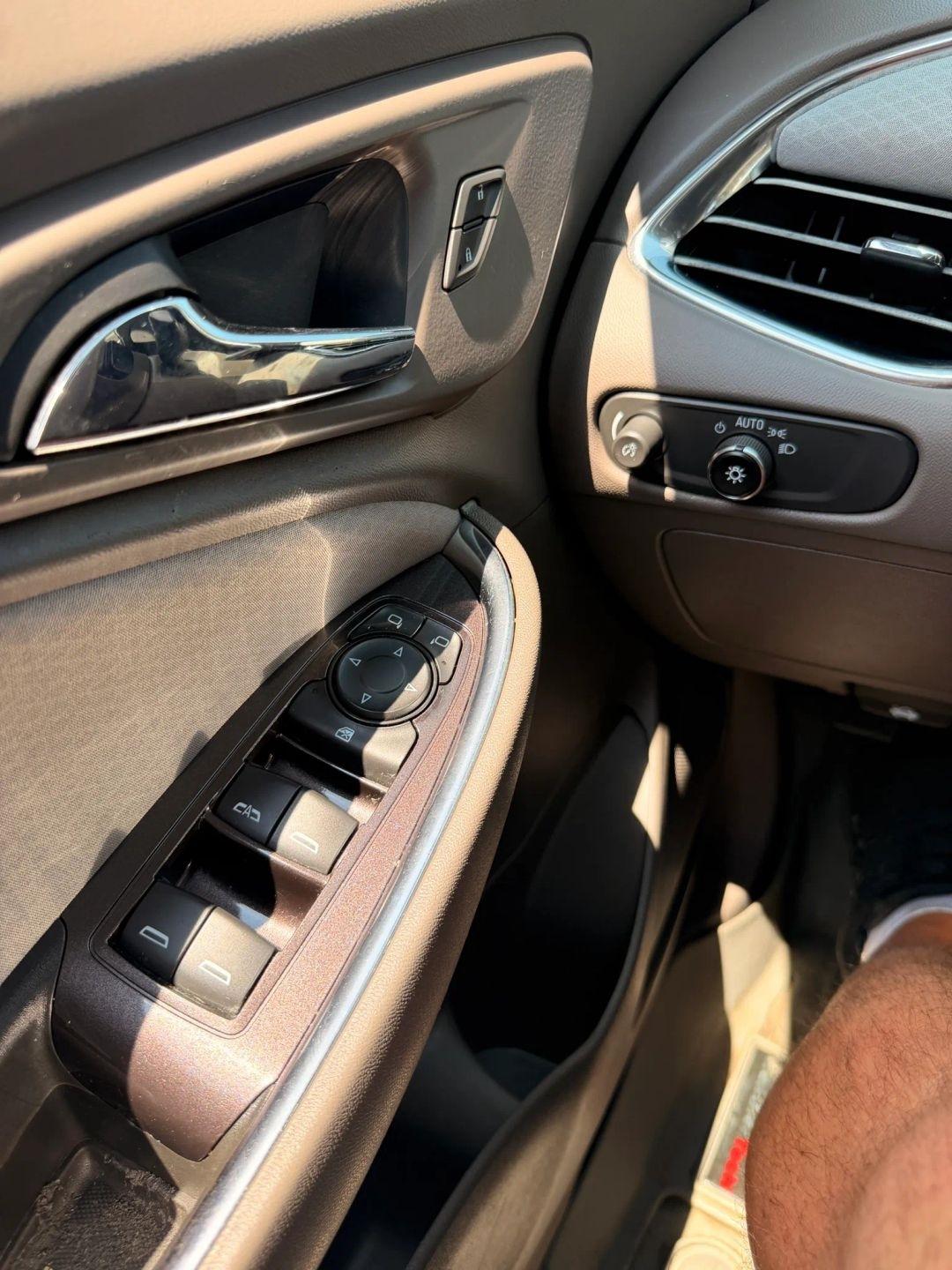 Chevrolet Malibu  2017