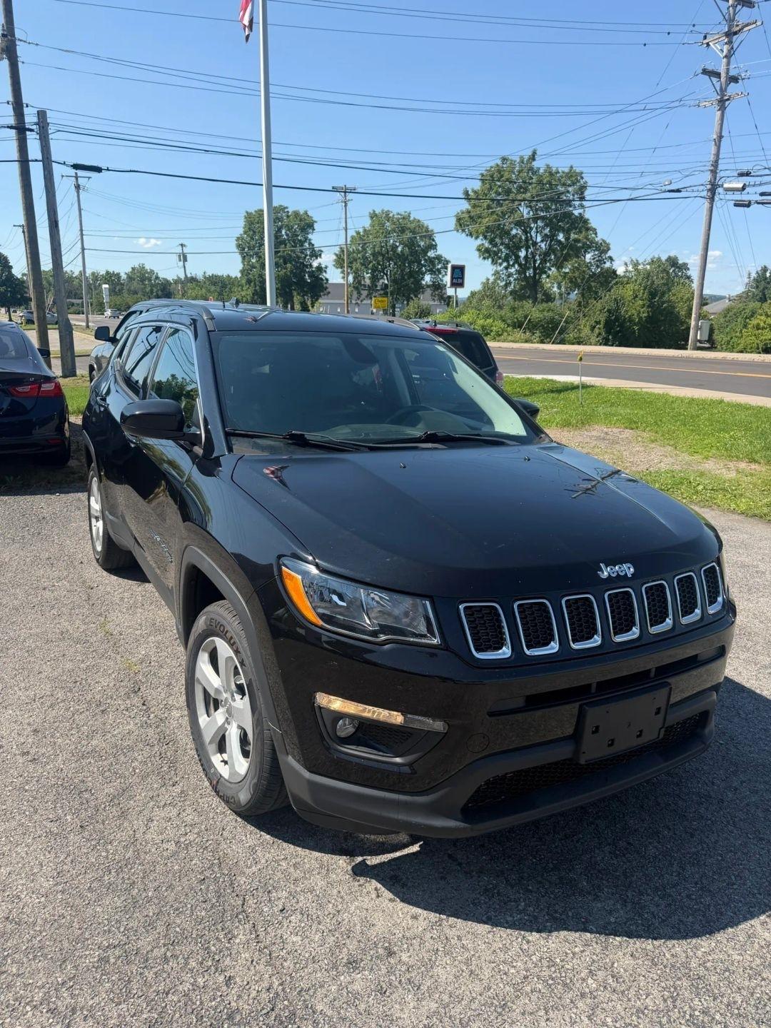 2018 Jeep Compass Latitude Sport Utility 4D