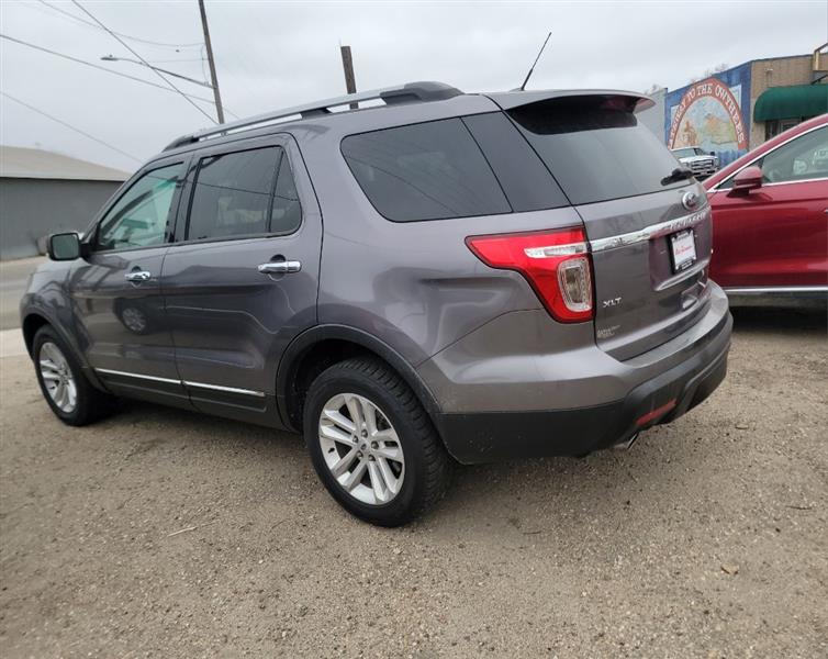 Ford Explorer XLT 4WD 2014