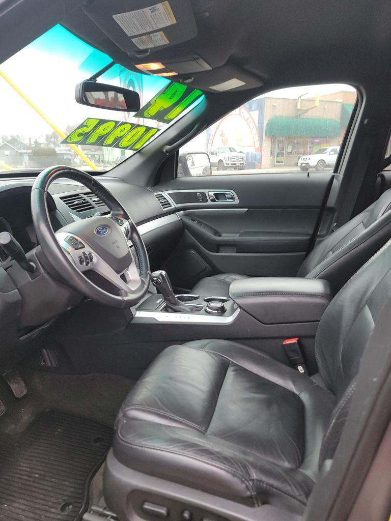 Ford Explorer XLT 4WD 2014