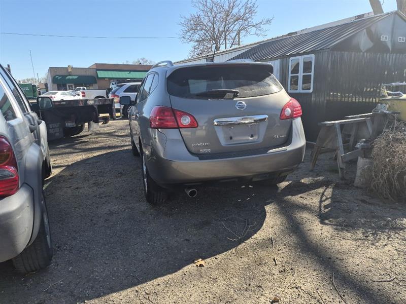 Nissan Rogue S AWD 2012