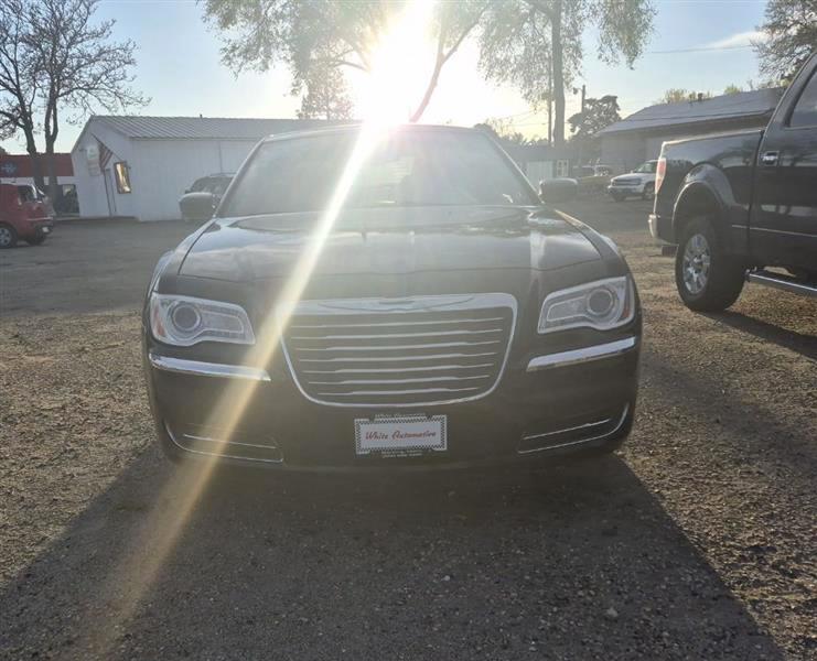 2012 Chrysler 300 Base