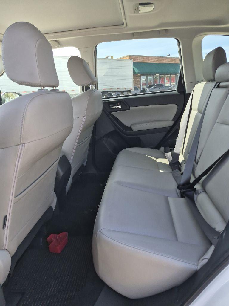 Subaru Forester 2.5i Limited 2015