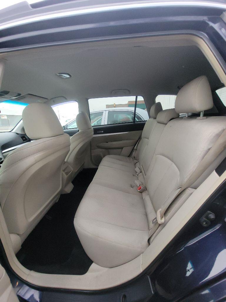 Subaru Outback 2.5i Premium 2012