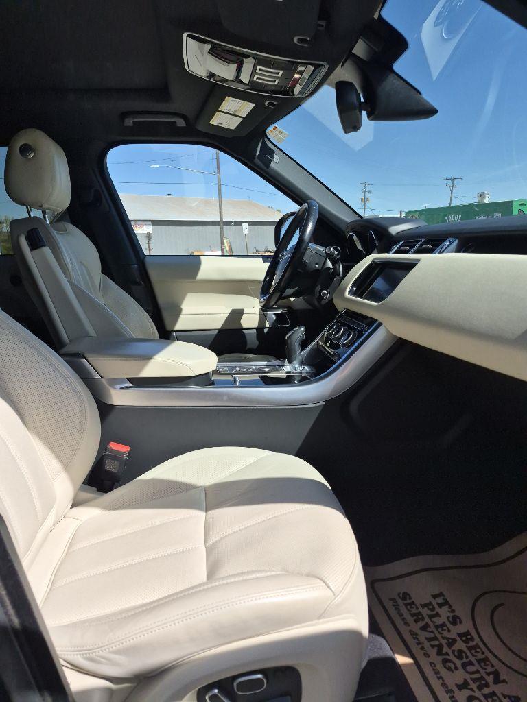 Land Rover Range Rover Sport SE 2015